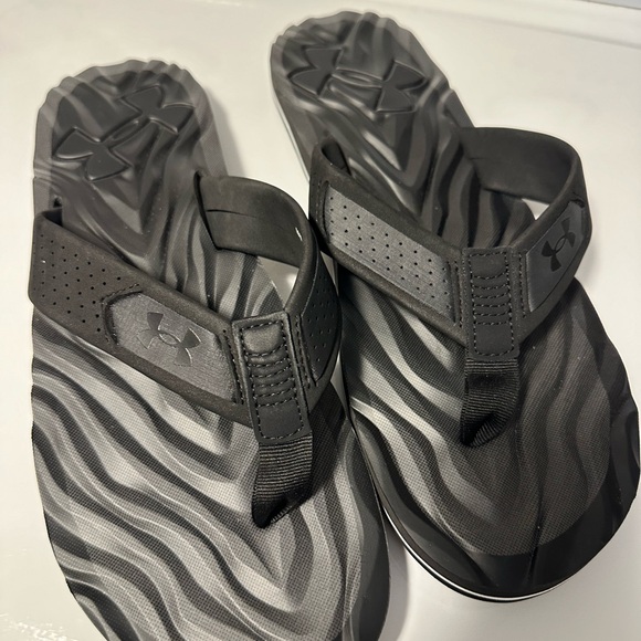 Under Armour Men’s sandals - Picture 3 of 5